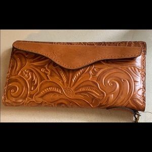 Patricia Nash Wallet